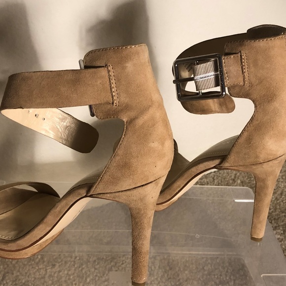 Tan Calvin Klein Vivian Suede Strappy Sandle Size - Picture 2 of 8